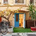 Apartment Guesthost - La Casetta Lovely In Vecchia *